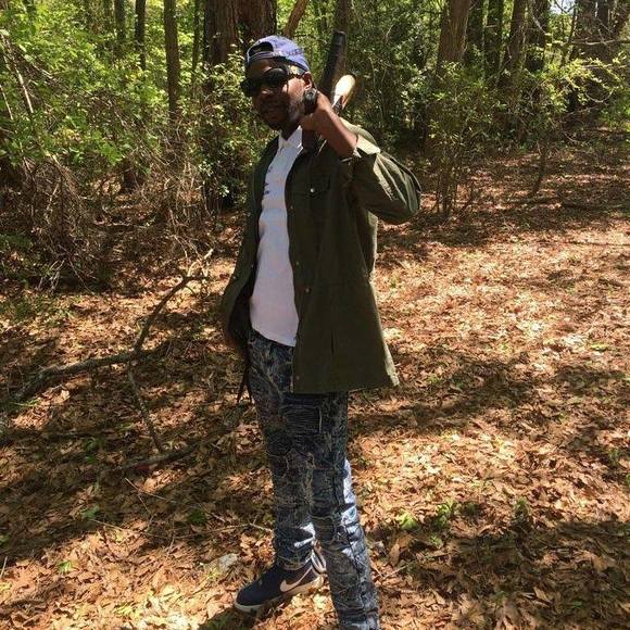 Meet your Posher, Troy - Picture 1 of 1